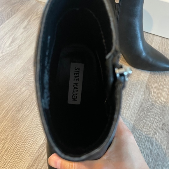 Black Block Heel Bootie - Picture 5 of 5